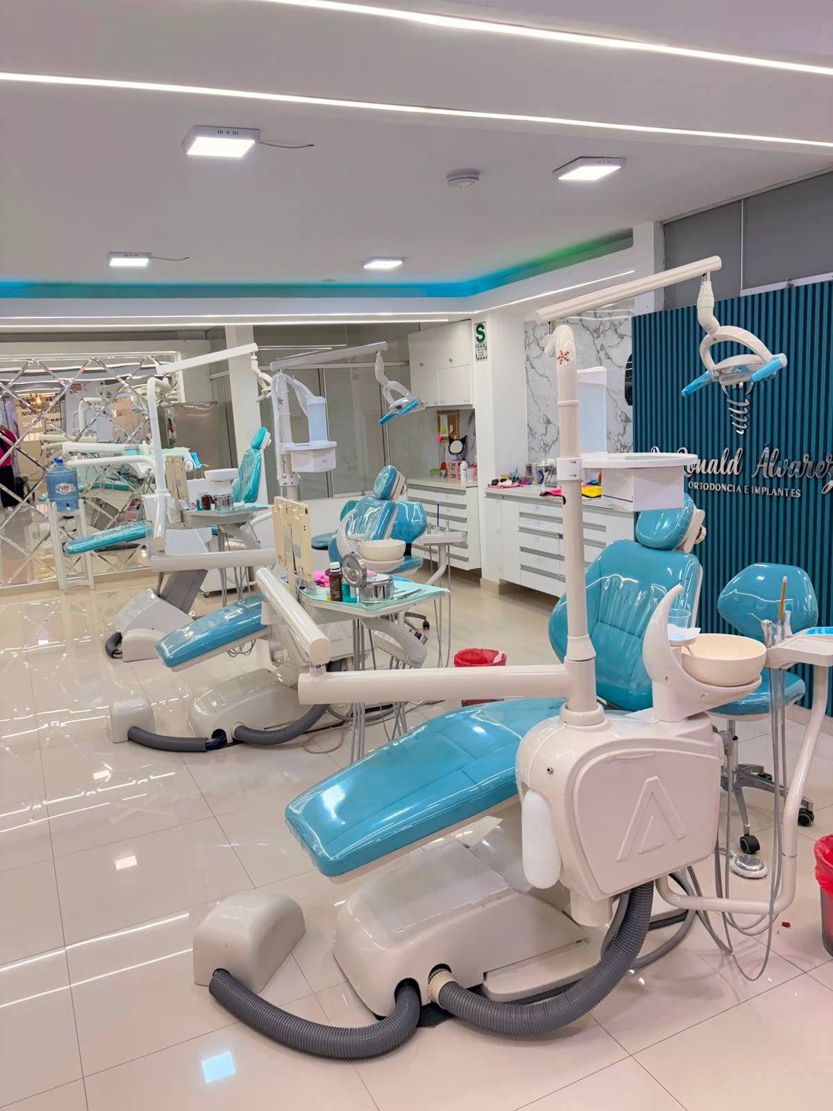 Endodoncia y Rehabilitación Oral